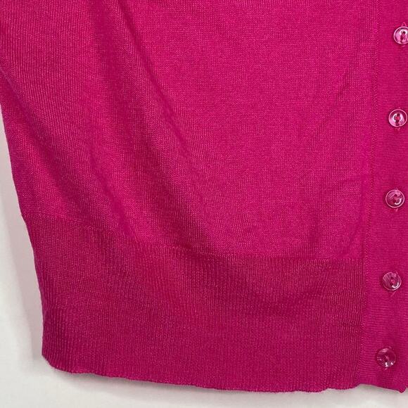 2/$30 ZARA V-Neck Crop Cardigan Small Fuchsia Button Front Long Sleeve #6096 - Picture 7 of 13